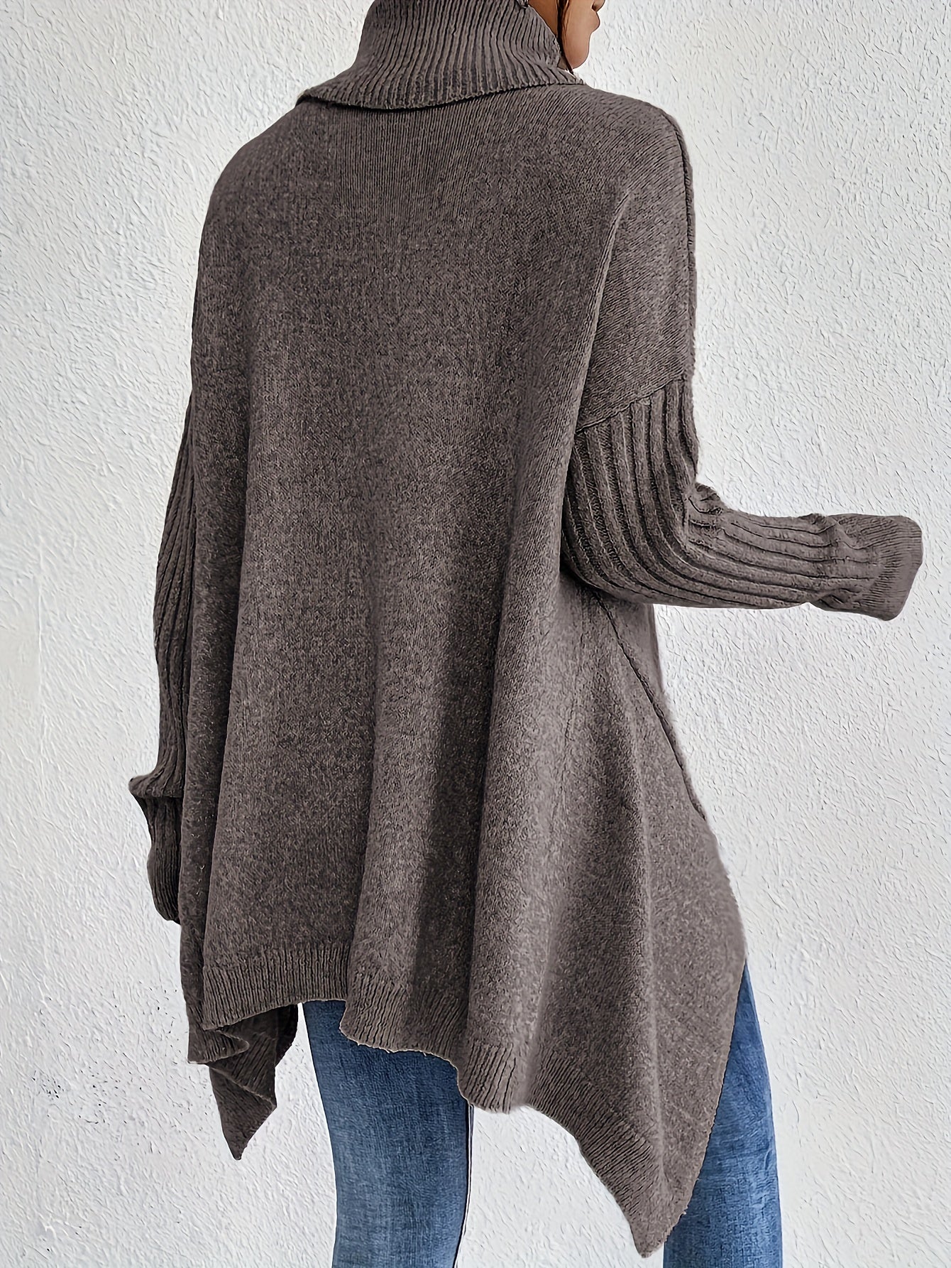 Eliza - Oversizowy sweter z golfem