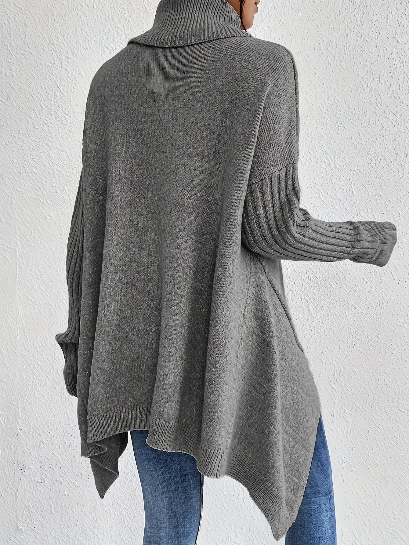 Eliza - Oversizowy sweter z golfem