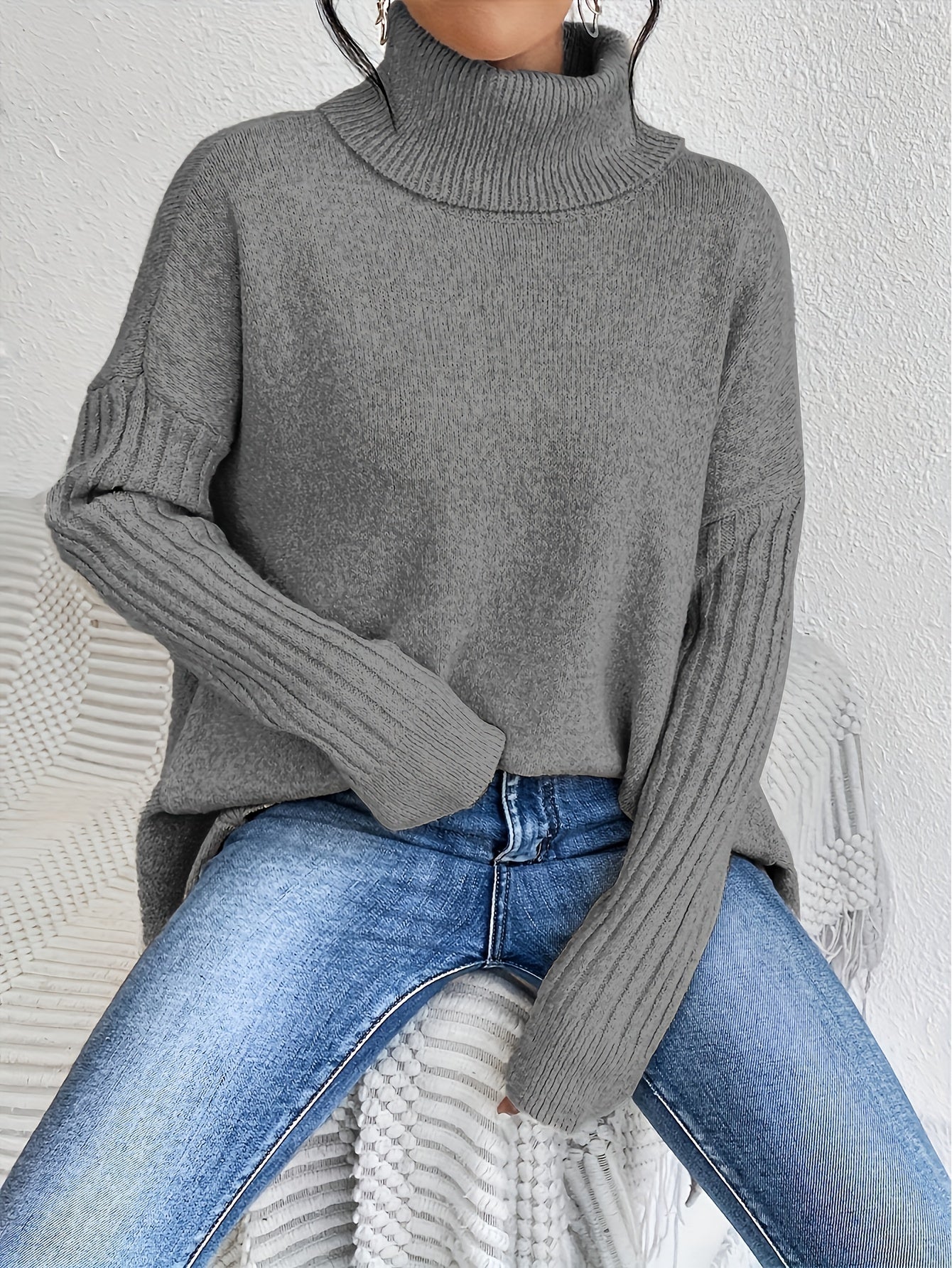 Eliza - Oversizowy sweter z golfem
