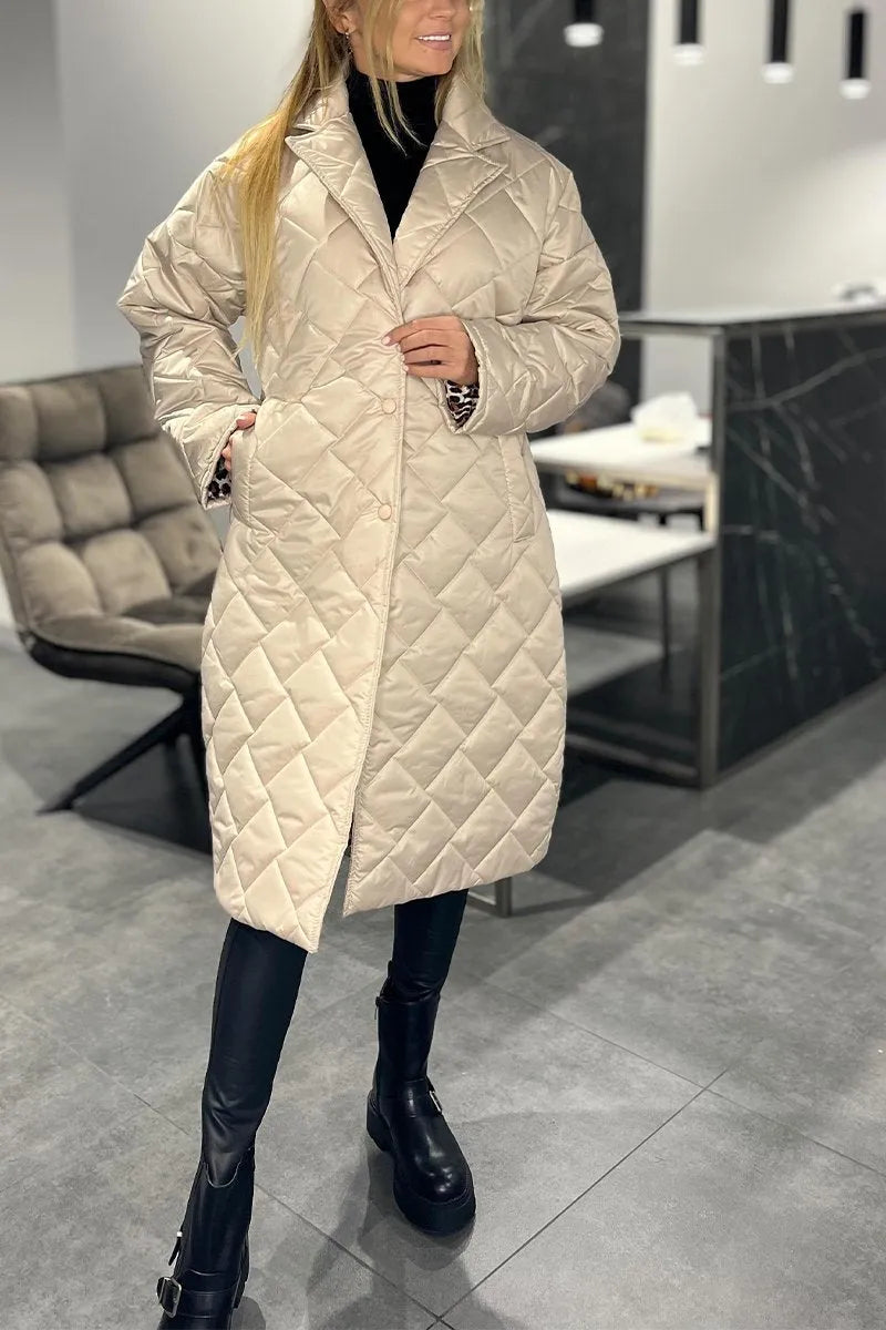 Monika – Stylowy płaszcz z panterką