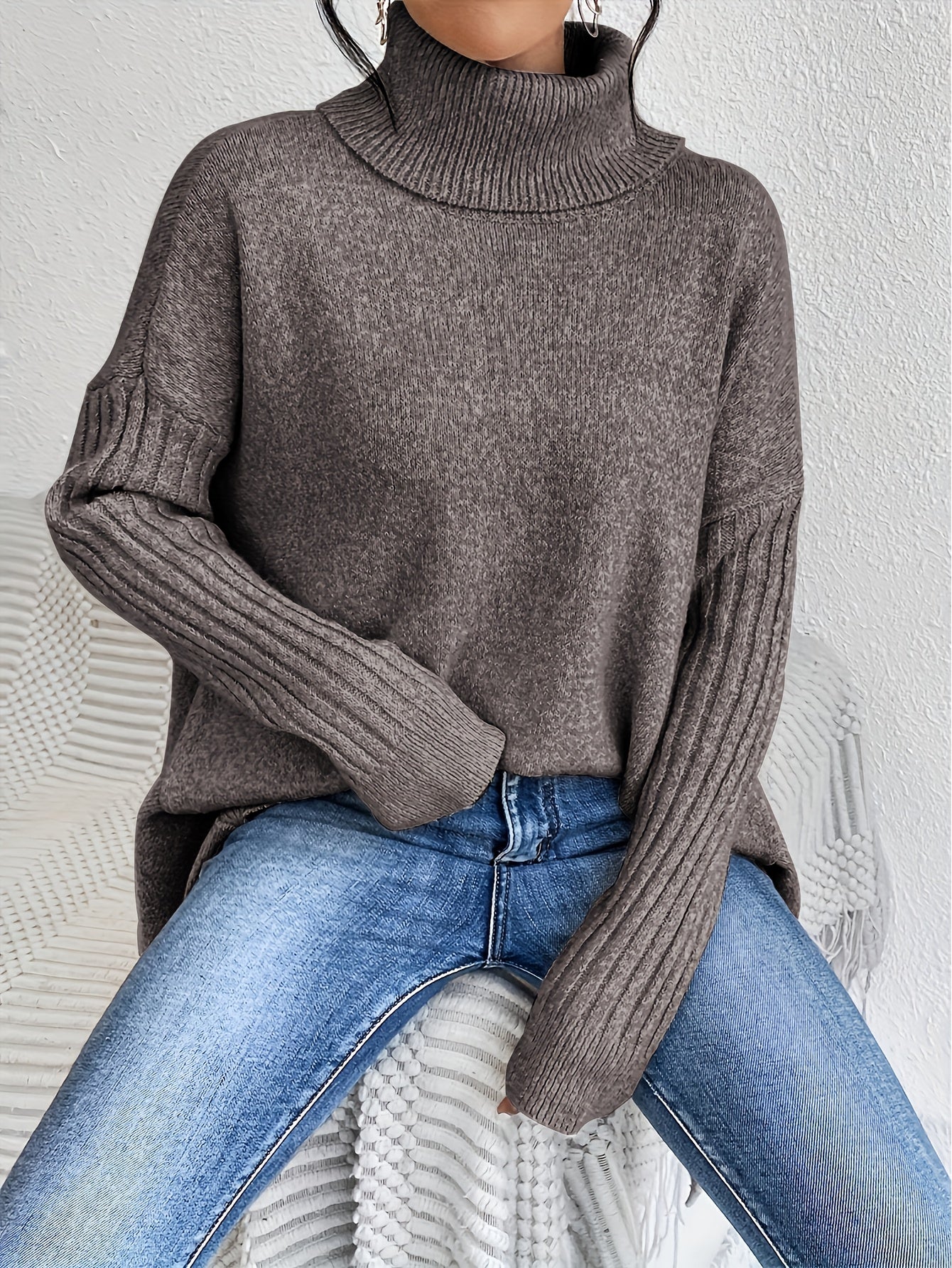 Eliza - Oversizowy sweter z golfem