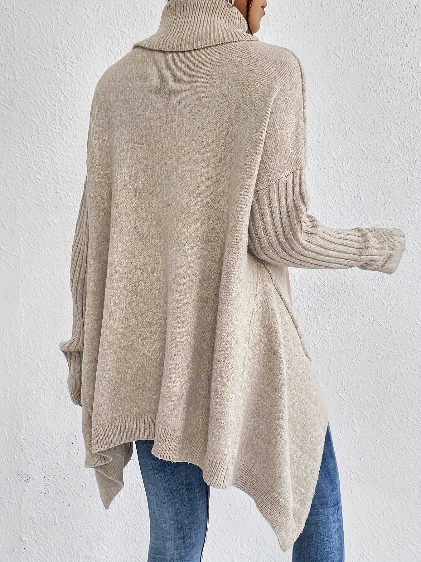 Eliza - Oversizowy sweter z golfem